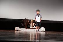 खादीच्या फॅशन शोमध्ये \'लिटल स्टार्स\'चा रॅम्प वॉक