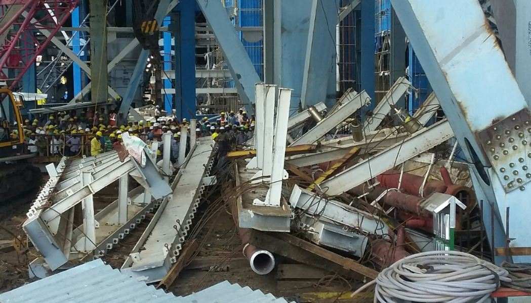 4 Workers Died After Boiler Collide बॉयलर अंगावर पडल्याने चार कामगारांचा जागीच मृत्यू