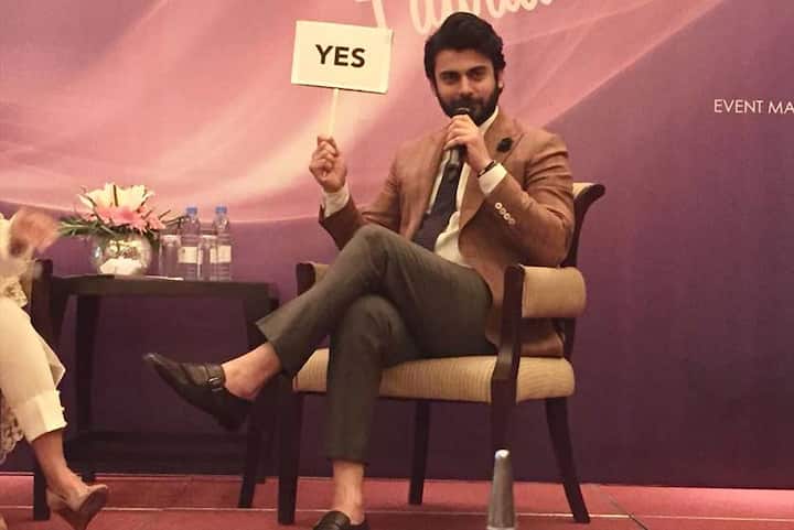 फवादच्या टिप्पणीच्या एक दिवसआधी शफकत अमानत अलीने उरी हल्ल्याचा निषेध केला. या मुद्द्यावर बॉलिवूडमध्ये मतमतांतर आहे. सलमान खान, करण जोहर, हन्सल मेहता आणि अनुराग कश्यप यांनी पाकिस्तानी कलाकारांवर बंदी घालण्याच्या निर्णयाचा विरोध केला. तर अक्षय कुमार, अजय देवगण, नाना पाटेकर, रणदीप हुडा, सोनाली बेंद्र यांनी बंदीला पाठिंबा दर्शवला आहे. 