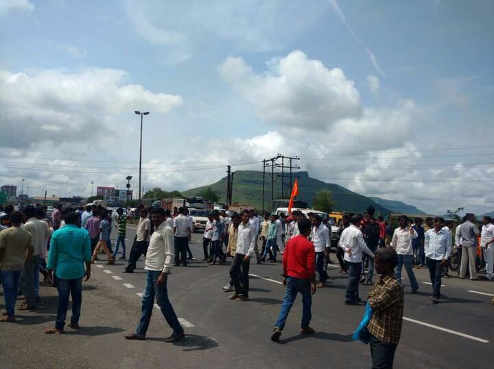 आज सकाळी पुन्हा महामार्ग रोखून धरण्यात आला. 