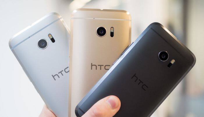 या फोनमध्ये 3000mAh एवढ्या दमदार क्षमतेची बॅटरी देण्यात आली आहे. या फोनची क्वीक चार्जिंग असणारी बॅटरी 30 मिनिटात 50 टक्के चार्ज होते, जी 27 तासांचा बॅकअप देते. 