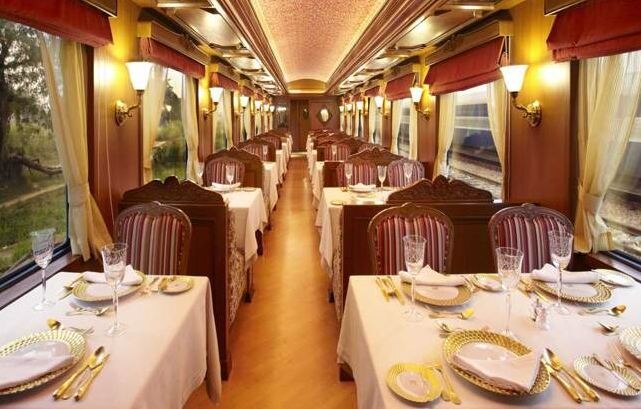 A Wedding On Wheels With Irctcs Maharaja Express ट्रेनमध्ये शुभमंगल! आठ दिवसांचा राजेशाही प्रवास, किंमत...