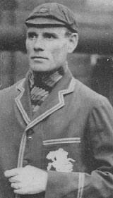 अश्विनच्या आधी सिडनी बर्न्स (25 कसोटी सामन्यात 20 वेळा 5 गडी बाद) आणि क्लेरी ग्रिमेट (37 कसोटी सामन्यात 20 वेळा 5 गडी बाद) यांचा क्रमांक लागतो. 