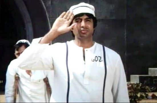 आपने अबतब सलाखो और जंजीरो का लोहा देखा है जेलर साब.. कालिया की हिम्मत का फौलाद नही देखा..