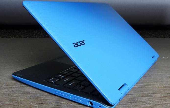 Acer Aspire R3 Pentium किंमत : 26,000/- डिस्प्ले : 11.6 इंच प्रोसेसर : पेंटिअम कॉड कोअर रॅम- 4जीबी