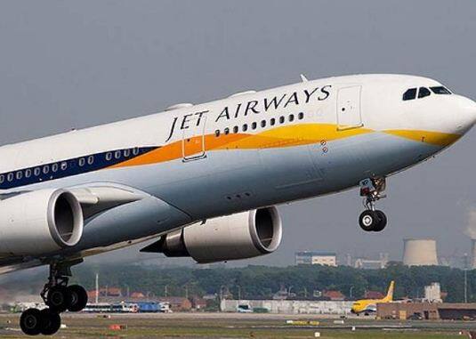 मुंबई-नागपूर विमानात दोन हवाई सुंदरींची छेडछाड