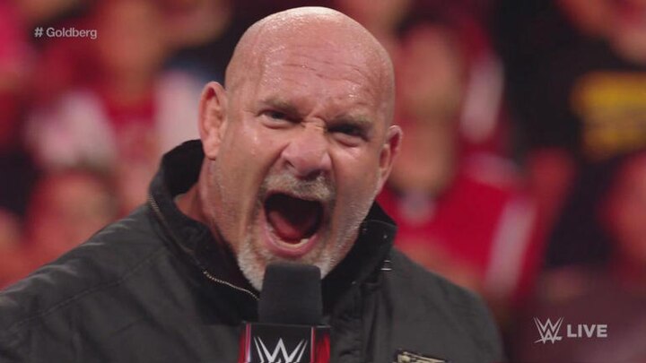 Goldberg Returns To Wwe Raw Accepts Brock Lesnars Challenge WWE च्या आखाड्यात गोल्डबर्गची पुन्हा एन्ट्री