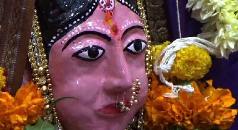 ग्रामदेवता: धुळ्याच्या साक्री तालुक्यातील श्रीधनदाई देवी Gramdevta In Dhule Sakri Shree Dhandai Devi ग्रामदेवता: धुळ्याच्या साक्री तालुक्यातील श्रीधनदाई देवी