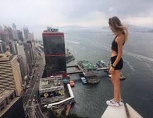 जगातील सर्वात खतरनाक सेल्फी गर्ल! 