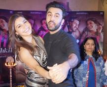 \'ऐ दिल है मुश्किल\'च्या प्रमोशन सेटवर अनुष्का, रणबीरची मस्ती!