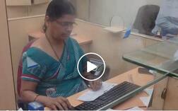 'सर्वात फास्ट कॅशियर' अशी खिल्ली उडवलेल्या महिलेचं व्हायरल सत्य