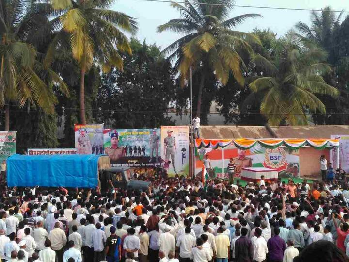 दरम्यान काल सकाळी नितीन कोळी यांना भारतीय लष्कराच्या जवानांनी सलामी दिली. त्यांचं पार्थिव दर्शनासाठी श्रीनगर येथील लष्करी तळावर ठेवण्यात आलं होतं.