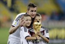 जर्मनीचा महान फुटबॉलपटू क्लोसाचा फुटबॉलला रामराम