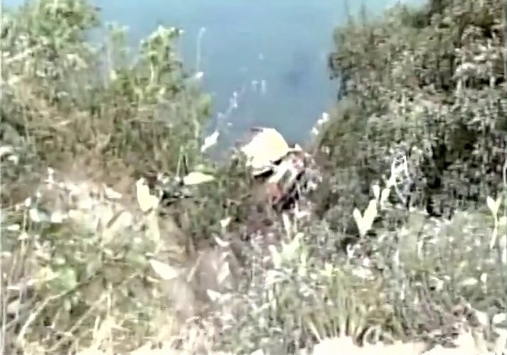 हिमाचल प्रदेशात बस नदीत कोसळली, 14 जणांचा जागीच मृत्यू