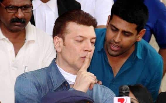 Andheri Court Sentenced Actor Aditya Pancholi To 1 Year Jail For A Three Year Old Assault Case आदित्य पांचोलीला एक वर्षाची शिक्षा, मात्र जामीनही मंजूर