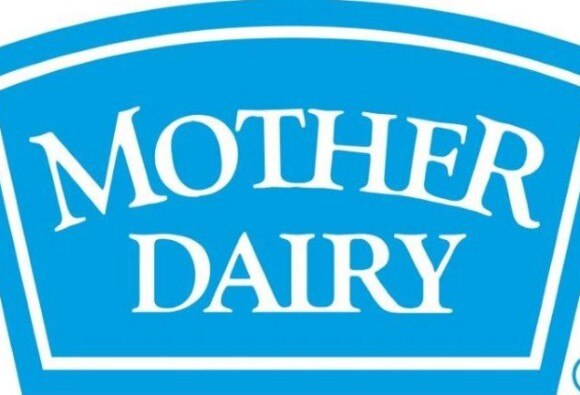 Mother Dairy Provided 10 Lakh Rupees To Armed Forces Flag Day Fund 'मदर डेअरी'ची ममता... सैनिकांसाठी 10 लाखांची मदत!