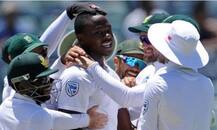 28 वर्षांनी ऑस्ट्रेलिया मायदेशात पहिली कसोटी हरली