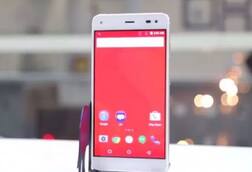 सॅमसंग, अॅपलपाठोपाठ रिलायन्सच्या स्मार्टफोनचा स्फोट