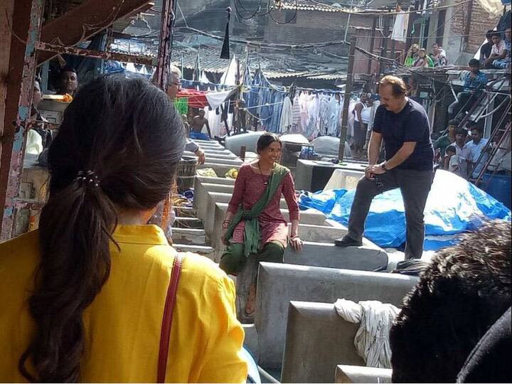 दीपिका इटालियन दिग्दर्शक माजिद माजिदी यांच्या चित्रपटात झळकणार आहे. त्यासाठीच ती या लूकमध्ये दिसली.