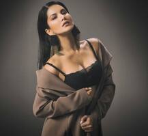 नोटबंदीच्या निर्णयावर सनी लिओनीचे हटके ट्वीट