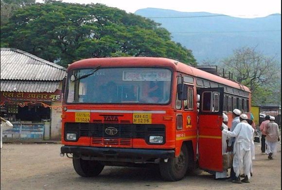 दिवाकर रावतेंनी \'करुन दाखवलं\', एसटीवर \'जय महाराष्ट्र\'