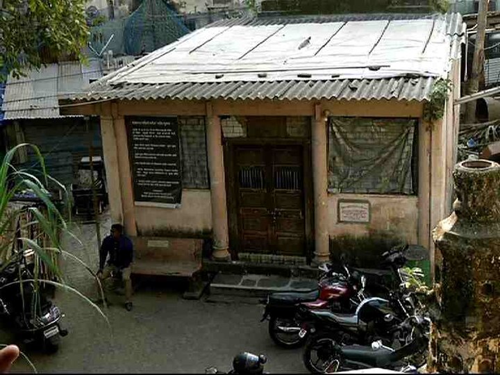 Vittha Rakhumai Temple Closed In Girgaon गिरगावात बिल्डर-रहिवाशांच्या वादात विठ्ठल-रखुमाई 'कैद'