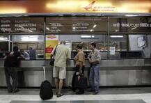 नोटाबंदीमुळे आठवडाभरासाठी देशभरातील विमानतळावर पार्किंग फ्री!