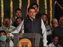 आर्थिक स्वातंत्र्यासाठी प्रत्येकाने स्वातंत्र्यसैनिक व्हा : मुख्यमंत्री