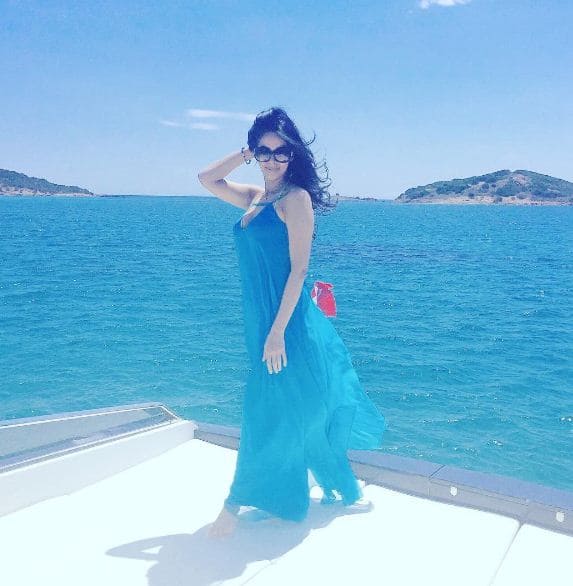 अमेरिकन टीव्ही अभिनेत्री कीम करदाशियावर आठवड्यापूर्वीच अशा प्रकारचा हल्ला झाला होता. 