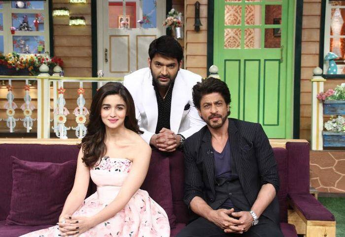 अभिनेता शाहरुख खान आणि अभिनेत्री आलिया भट्ट आपला आगामी सिनेमा 'डिअर जिंदगी'च्या प्रमोशनसाठी कपिल शर्माच्या शोमध्ये आले होते.