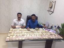 पुण्यात तब्बल 1 कोटी 11 लाख रुपयांच्या जुन्या नोटा जप्त