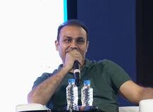 होय, मला मुरलीधरनची भीती वाटायची : सेहवाग