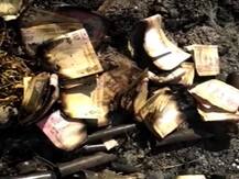 अकोल्यामध्ये 1000 आणि 500 च्या जुन्या नोटांची राख