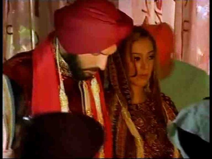 Hazel Keech And Yuvraj Singh Wedding Ceremony सिक्सरकिंग युवराज आणि हेजल पारंपरिक पद्धतीने विवाहबंधनात