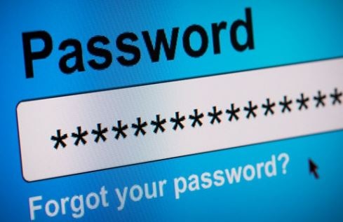 Password Tips how to set password keep your Accounts safe Password Tips : पासवर्ड ठेवताना घ्या ही काळजी; अन्यथा होऊ शकतं नुकसान