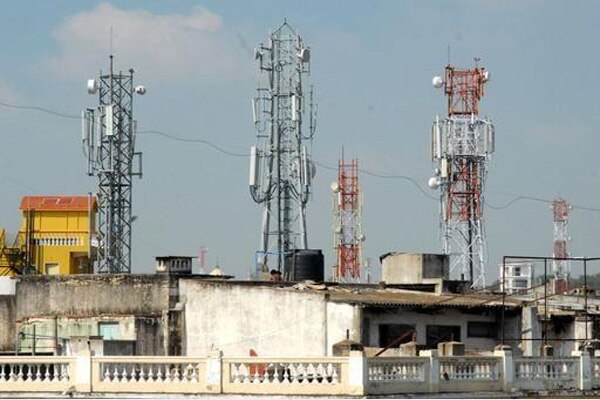 Remove Seal Of 153 Mobile Tower Hc Orders To Thane Tehsildar 153 मोबाईल टॉवरचे सील काढा, हायकोर्टाचा ठाण्याच्या तहसीलदारांना आदेश