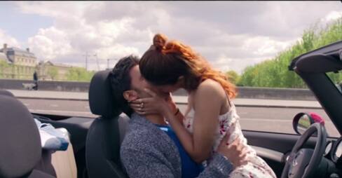 'koimoi' या वेबसाईटच्या आकड्यांनुसार या सिनेमाने भारत आणि वर्ल्डवाईड अशी मिळून एकूण 47 कोटी 88 लाख रुपये कमाई केली आहे.