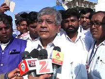 संघ आरक्षण आणि घटनाविरोधी : प्रकाश आंबेडकर