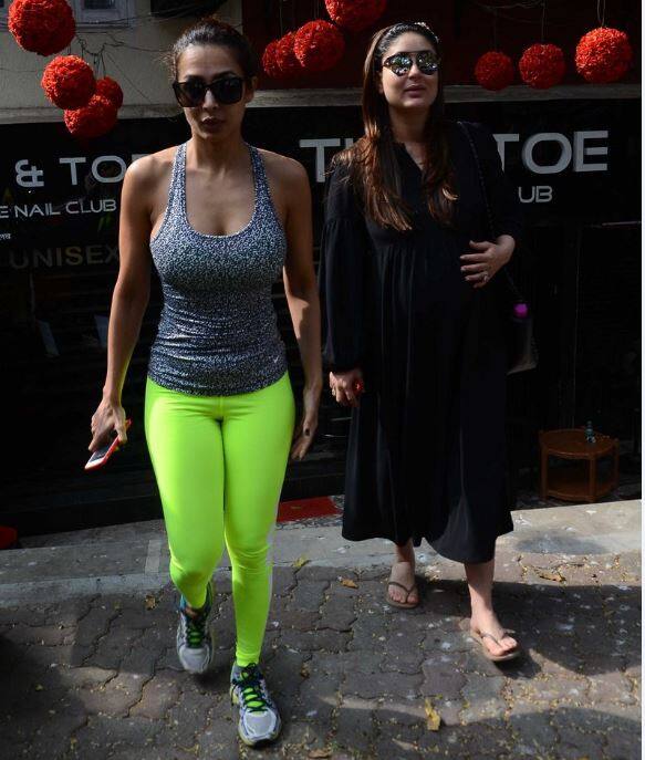 नुकतीच करीना कपूर मलायका अरोरासोबत कॅमेरामध्ये कैद झाली होती.