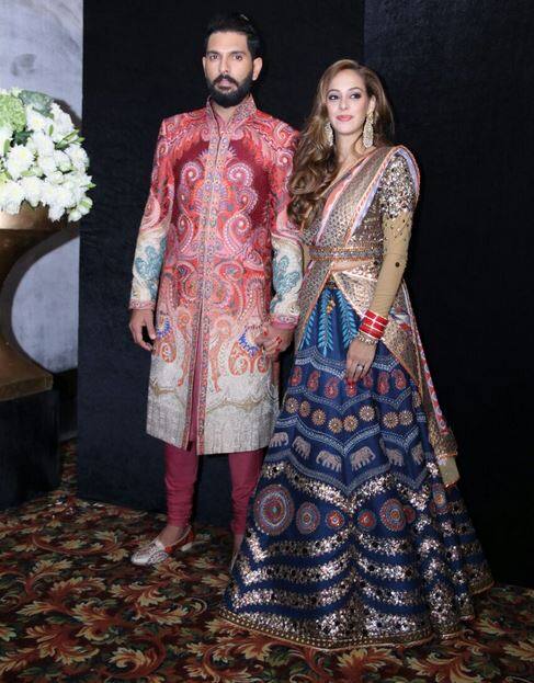 टीम इंडियाचा स्टार फलंदाज युवराज सिंह आणि हेझल कीच हे नुकतेच विवाहबंधनात अडकले.