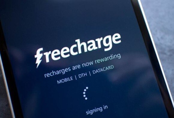 Freecharge To Provide Free Insurance On E Wallets फ्रिचार्ज युझर्सच्या ई-वॉलेटला आता विम्याचं कवच