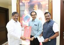 उद्धव ठाकरेंची नाराजी दूर, पाटील-तावडेंचं निमंत्रण स्वीकारलं