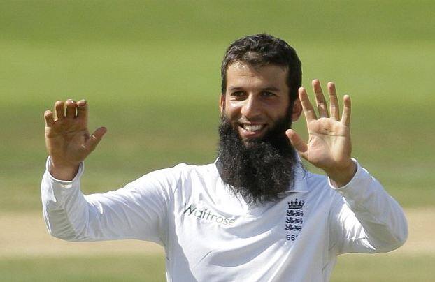 मोईन अली : स्टोक्सचा टीममेट आणि इंग्लंडचा अष्टपैलू मोईन अलीला अजून भारत दौऱ्यावर आपली छाप पाडता आलेली नाही. मात्र त्याचा आत्मविश्वास कायम आहे. बर्मिंगहममध्ये जन्मलेल्या मोईन अलीनं धार्मिक कारणांमुळं दाढी राखली आहे. मोईन अलीच्या पाकिस्तानविरुद्धच्या कामगिरीनंतर तर बेन स्टोक्सनं दाढीवाल्याची सगळ्यांनाच भीती वाटते, अशी टिप्पणी केली होती.