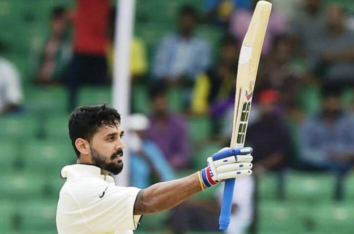 मुरली विजय : इंग्लंडविरुद्धच्या कसोटी मालिकेत दमदार फॉर्ममध्ये असलेल्या सलामीवीर मुरली विजयनेही दाढी ठेवली आहे.