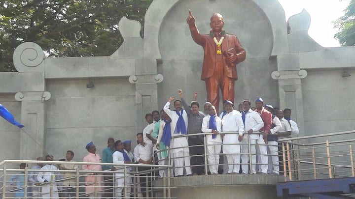 मुस्लिम बांधवांसह बहुजन वर्गातील 18 पगड जातीच्या लोकांनी या मोर्चात उस्फुर्त सहभाग नोंदवला. 