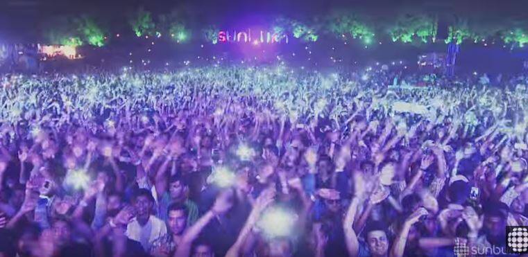 'सनबर्न'मध्ये मापात पाप, पेगमध्ये कमी दारु भरल्याने गुन्हा Fir Against Sunburn Festival Organizers For Allegedly Less Alcohol In Peg 'सनबर्न'मध्ये मापात पाप, पेगमध्ये कमी दारु भरल्याने गुन्हा