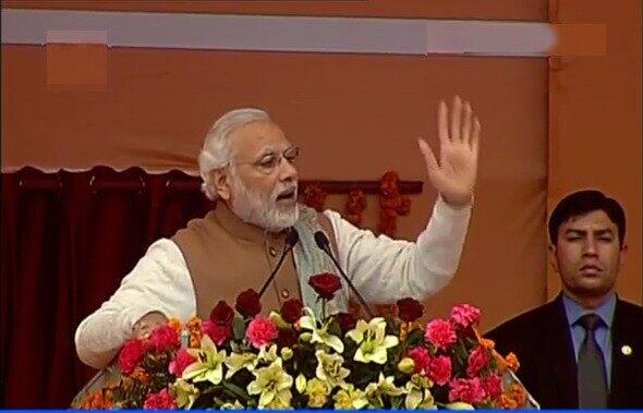 उत्तर प्रदेशमध्ये 14 वर्षांपासून विकासाचा वनवास आहे : पंतप्रधान मोदी