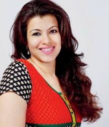 आहार तज्ज्ञाला ब्लॅकमेल करणाऱ्या आयकर अधिकाऱ्याला सापळा लावून पकडलं