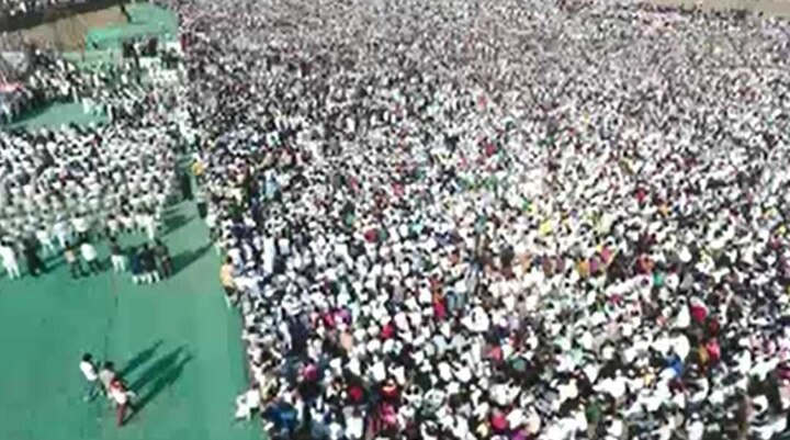 या मोर्चामध्ये औरंगाबाद शहरातील मुस्लिम बांधवासह जिल्हाभरातील मुस्लिम समाज सहभागी झाला होता. 