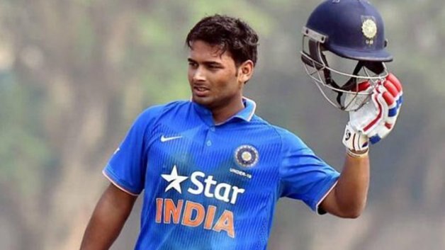 Rishabh Pant Celebrates India Call Up With Breezy Knock At T20 Tournament टीम इंडियात निवड झाल्याचं सेलिब्रेशन, रिषभ पंतची वादळी खेळी